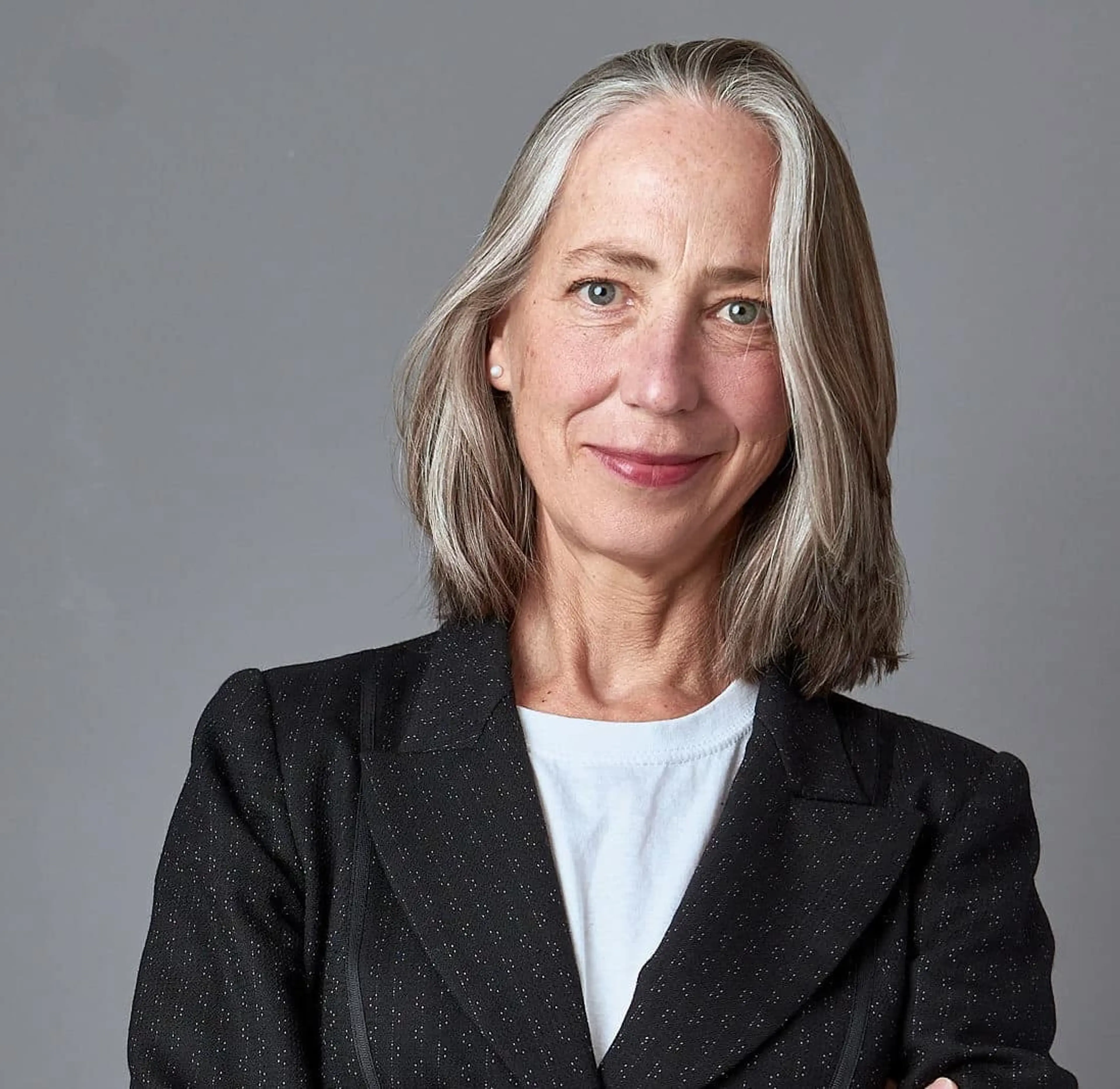 Dr Shelley James 4.Jpg